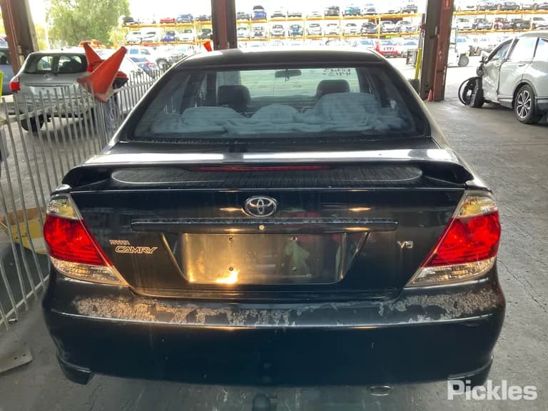 2004 Toyota Camry Used VIN 6T153XK360X303112 – photo 16 2004 Toyota Camry Used VIN 6T153XK360X303112 – photo 16