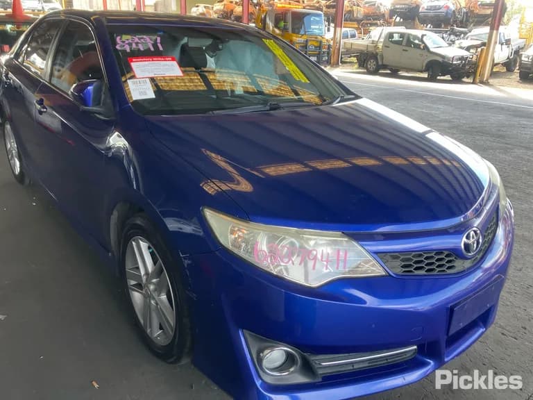 2011 Toyota Camry Used VIN 6T1BF3FK40X001287 – interior seats 2011 Toyota Camry Used VIN 6T1BF3FK40X001287 – interior seats