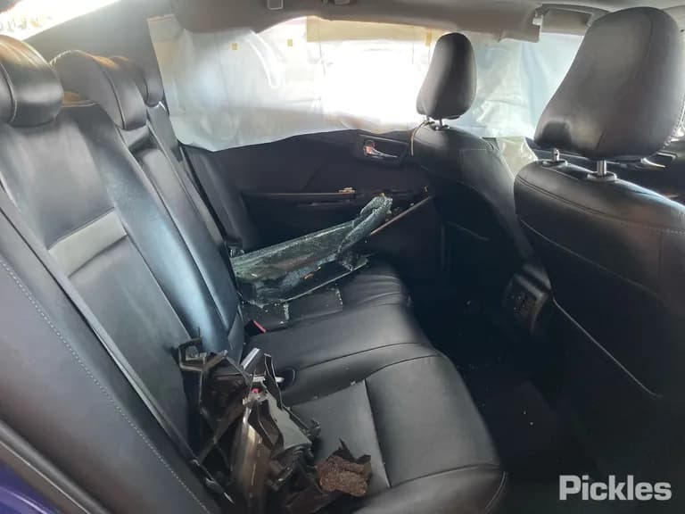 2011 Toyota Camry Used VIN 6T1BF3FK40X001287 – engine bay 2011 Toyota Camry Used VIN 6T1BF3FK40X001287 – engine bay