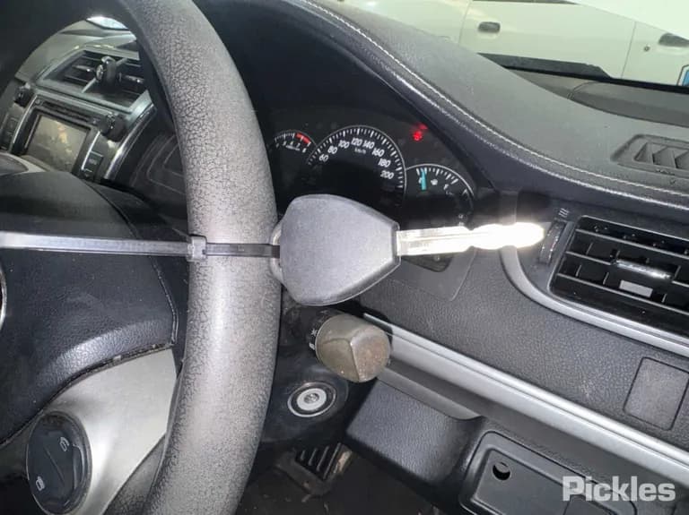 2013 Toyota Camry Used VIN 6T1BF3FK60X023498 – photo 13 2013 Toyota Camry Used VIN 6T1BF3FK60X023498 – photo 13