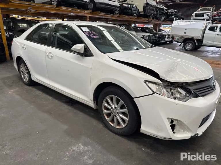 2013 Toyota Camry Used VIN 6T1BF3FK60X023498 – photo 16 2013 Toyota Camry Used VIN 6T1BF3FK60X023498 – photo 16