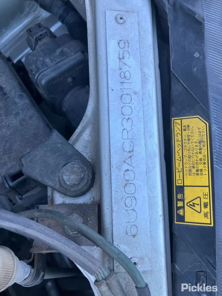 2001 Toyota Estima Used VIN 6U900ACR300118759 – photo 20 2001 Toyota Estima Used VIN 6U900ACR300118759 – photo 20