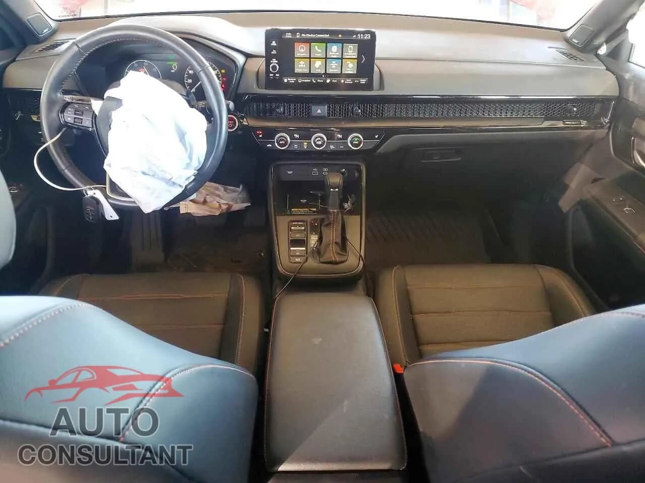 2023 HONDA CRV Damaged VIN 7FARS6H9XPE018657 – undercarriage 2023 HONDA CRV Damaged VIN 7FARS6H9XPE018657 – undercarriage