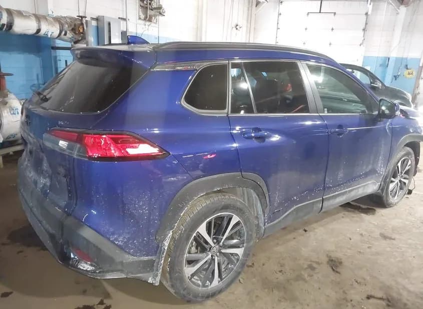 2024 TOYOTA Corolla Cross Used VIN 7MUFBABG5RV018241 – photo 16 2024 TOYOTA Corolla Cross Used VIN 7MUFBABG5RV018241 – photo 16