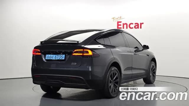 2023 Tesla Model X Plaid Sold VIN 7SAXCBE67PF398935 – trunk area 2023 Tesla Model X Plaid Sold VIN 7SAXCBE67PF398935 – trunk area