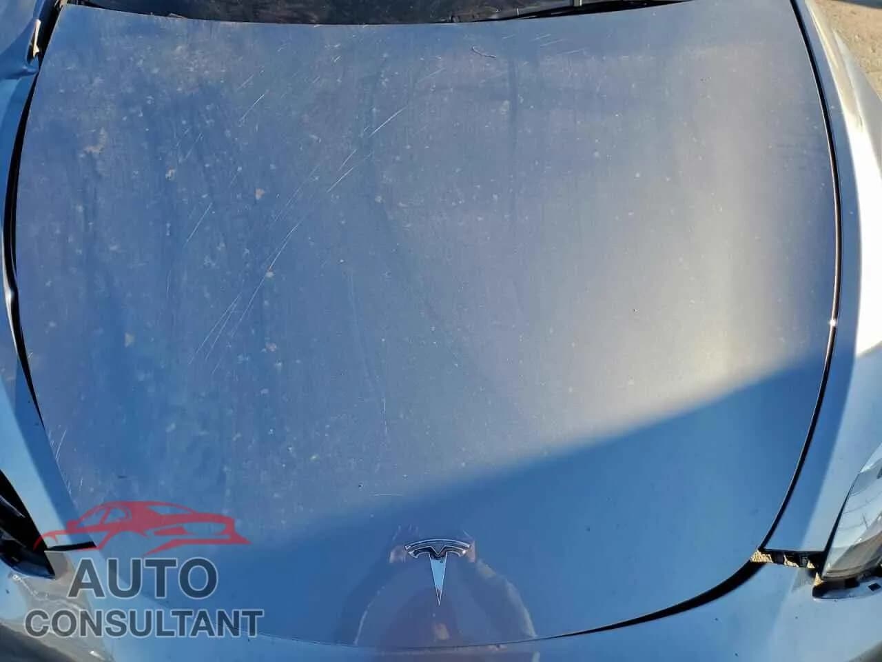 2025 TESLA MODEL Y Damaged VIN 7SAYGDED6SF318908 – photo 11 2025 TESLA MODEL Y Damaged VIN 7SAYGDED6SF318908 – photo 11