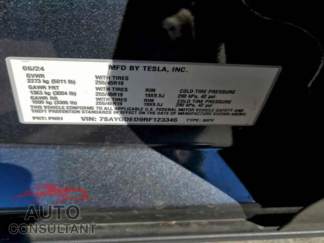 2024 TESLA MODEL Y Damaged VIN 7SAYGDED9RF123346 – photo 12 2024 TESLA MODEL Y Damaged VIN 7SAYGDED9RF123346 – photo 12
