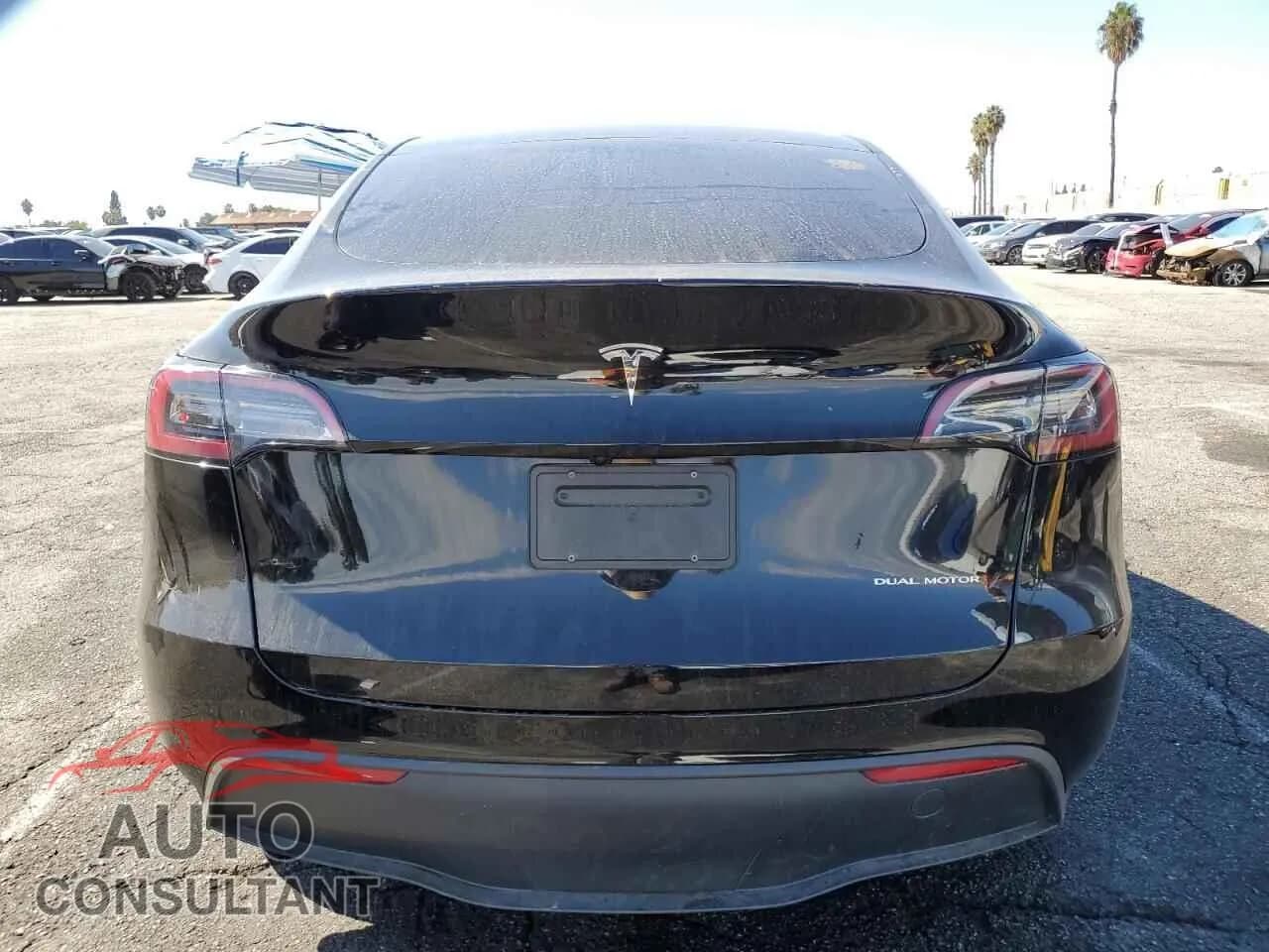 2023 TESLA MODEL Y Damaged VIN 7SAYGDEE0PA176391 – engine bay 2023 TESLA MODEL Y Damaged VIN 7SAYGDEE0PA176391 – engine bay