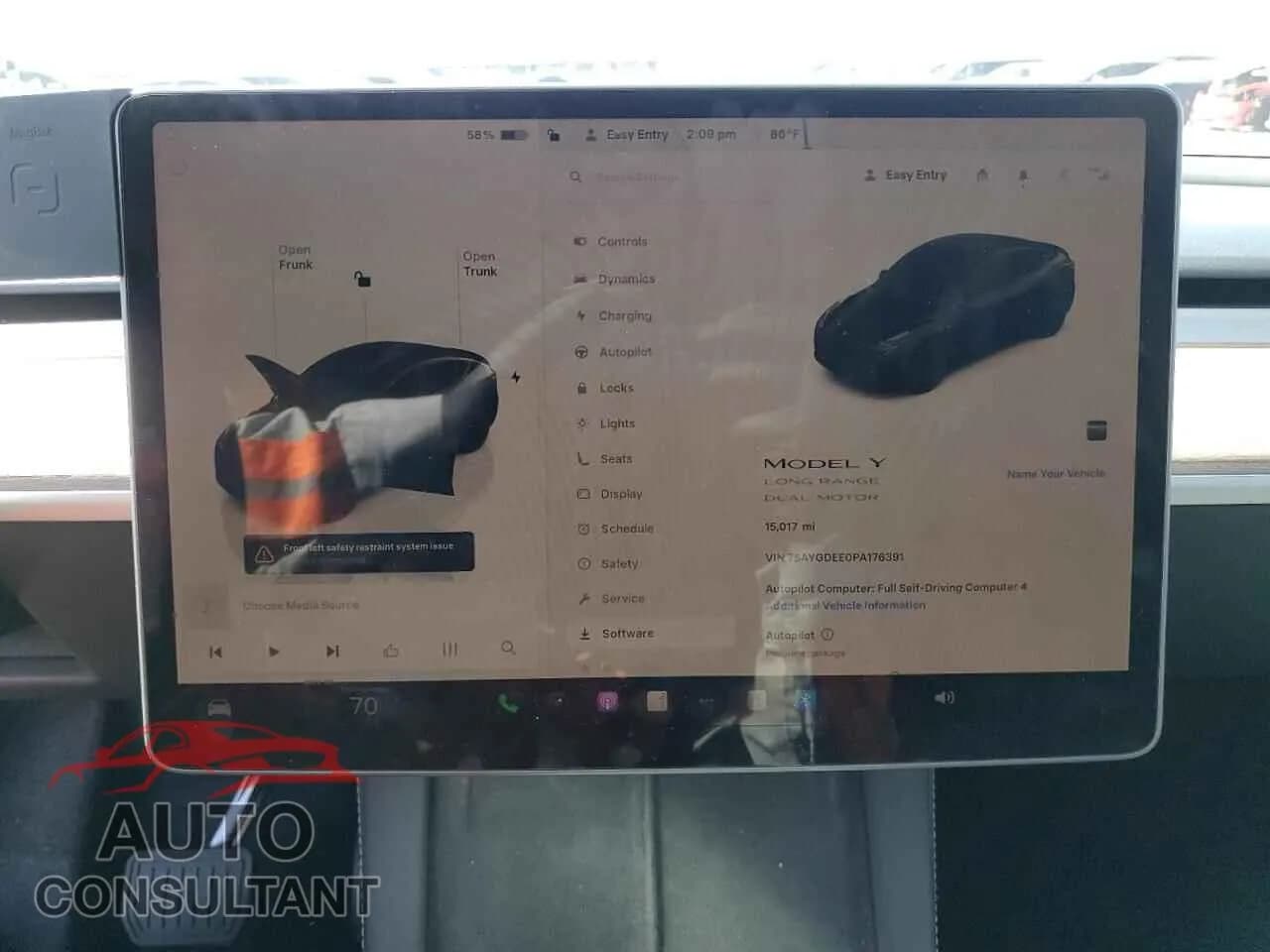 2023 TESLA MODEL Y Damaged VIN 7SAYGDEE0PA176391 – trunk area 2023 TESLA MODEL Y Damaged VIN 7SAYGDEE0PA176391 – trunk area