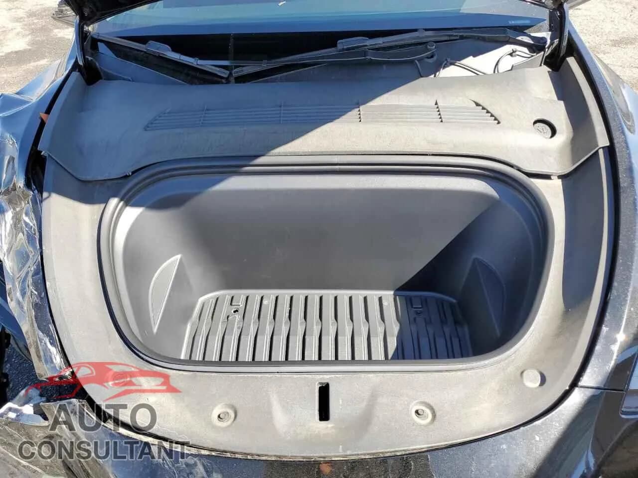 2023 TESLA MODEL Y Damaged VIN 7SAYGDEE0PA176391 – photo 11 2023 TESLA MODEL Y Damaged VIN 7SAYGDEE0PA176391 – photo 11