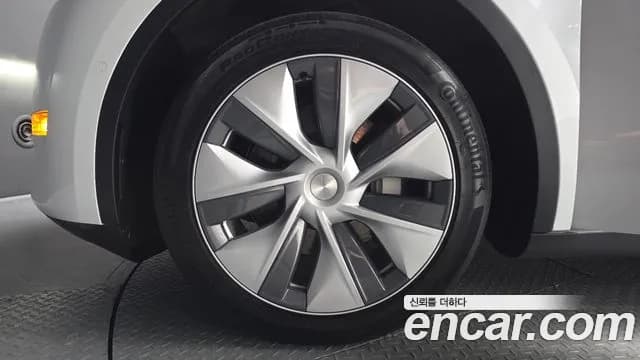 2022 Tesla Model Y Long Range AWD Sold VIN 7SAYGDEE1NF416256 – photo 14 2022 Tesla Model Y Long Range AWD Sold VIN 7SAYGDEE1NF416256 – photo 14