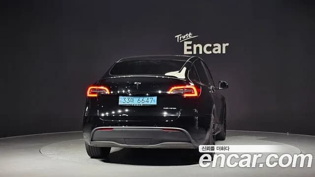 2022 Tesla Model Y Long Range AWD Sold VIN 7SAYGDEE6NF567156 – exterior detail 2022 Tesla Model Y Long Range AWD Sold VIN 7SAYGDEE6NF567156 – exterior detail