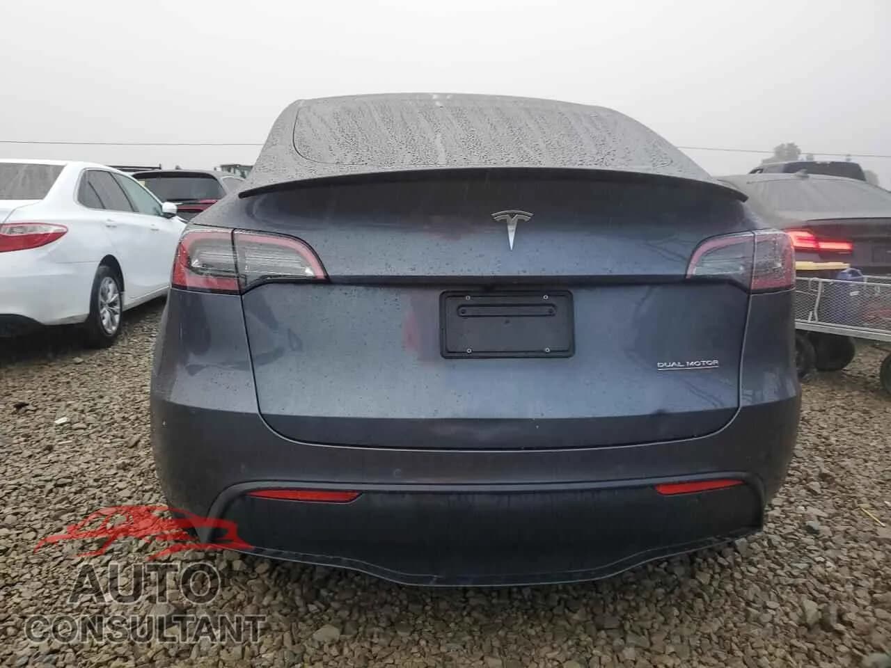 2022 TESLA MODEL Y Damaged VIN 7SAYGDEF7NF465423 – engine bay 2022 TESLA MODEL Y Damaged VIN 7SAYGDEF7NF465423 – engine bay