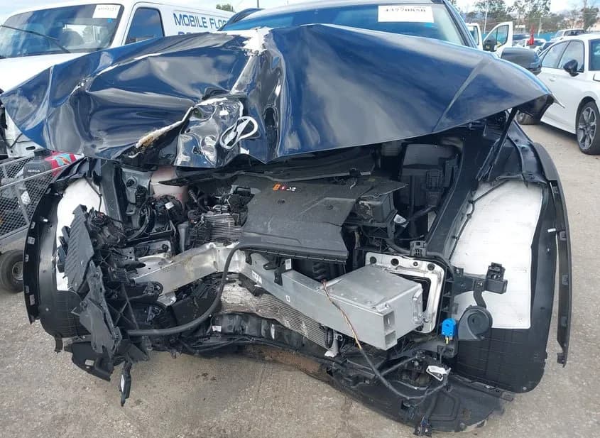 2025 HYUNDAI Ioniq 5 Used VIN 7YAKN4DA9SY003996 – exterior detail 2025 HYUNDAI Ioniq 5 Used VIN 7YAKN4DA9SY003996 – exterior detail