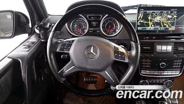 2017 Mercedes-Benz G-Class W463 G63 AMG Sold VIN DHDHHHDHEHEHDBDBB – interior seats 2017 Mercedes-Benz G-Class W463 G63 AMG Sold VIN DHDHHHDHEHEHDBDBB – interior seats