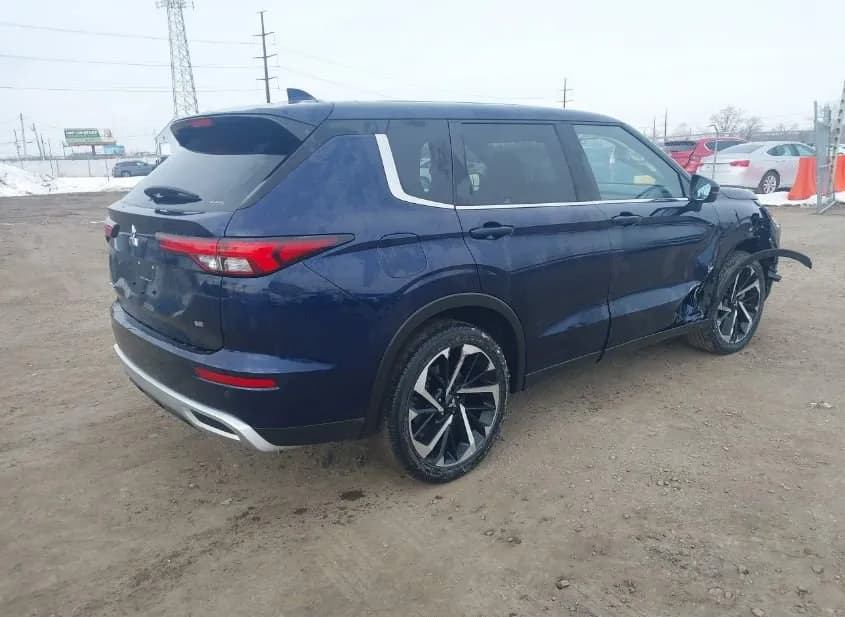 2024 MITSUBISHI Outlander Used VIN JA4J4VA80RZ059000 – side profile 2024 MITSUBISHI Outlander Used VIN JA4J4VA80RZ059000 – side profile