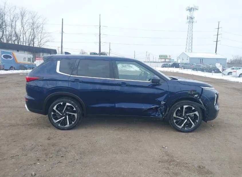 2024 MITSUBISHI Outlander Used VIN JA4J4VA80RZ059000 – photo 11 2024 MITSUBISHI Outlander Used VIN JA4J4VA80RZ059000 – photo 11