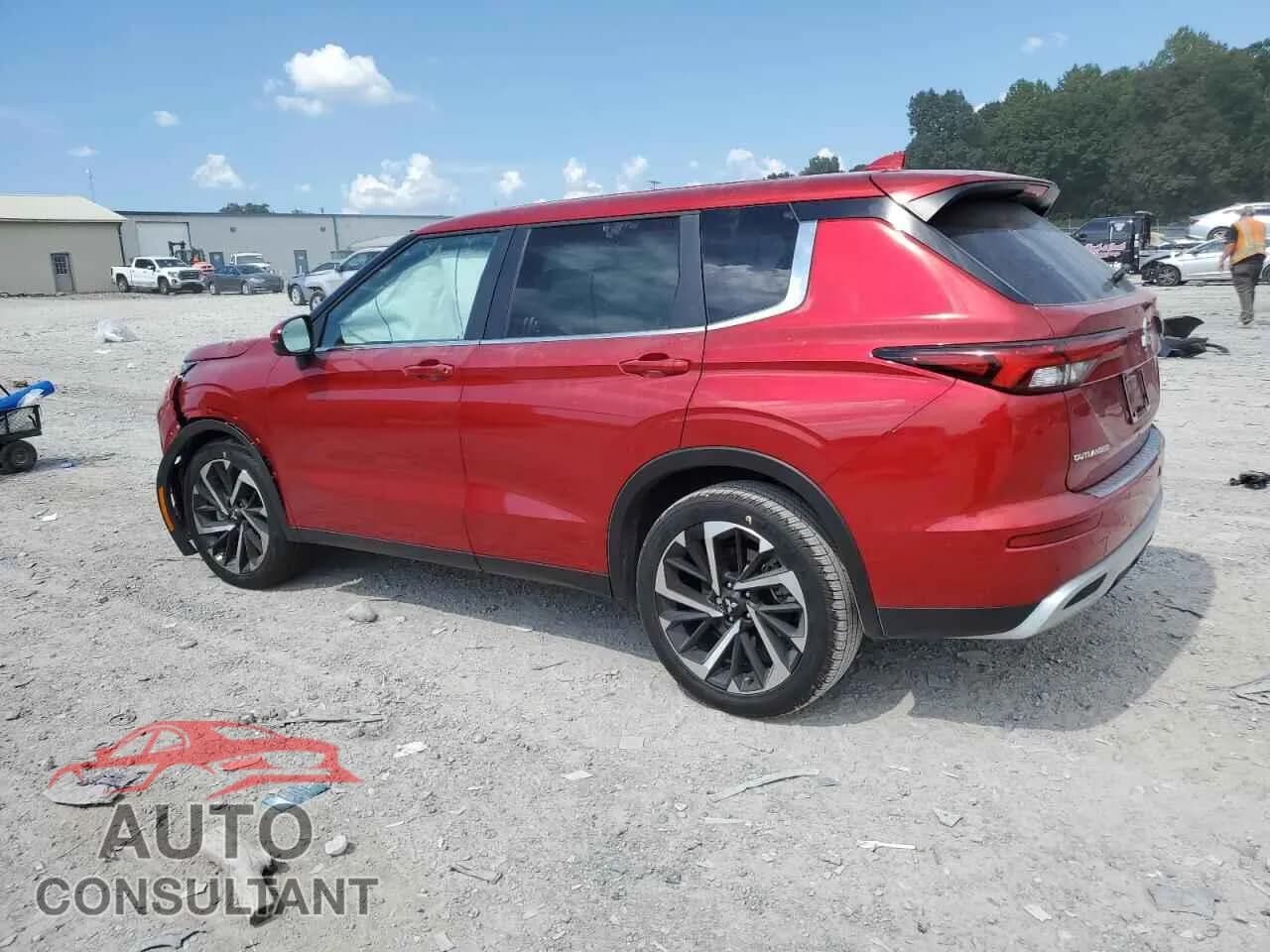 2024 MITSUBISHI OUTLANDER Used VIN JA4J4VA88RZ085358 – rear exterior 2024 MITSUBISHI OUTLANDER Used VIN JA4J4VA88RZ085358 – rear exterior