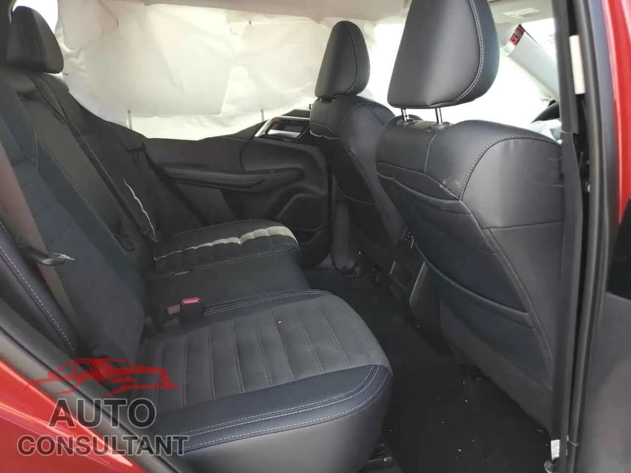 2024 MITSUBISHI OUTLANDER Used VIN JA4J4VA88RZ085358 – photo 11 2024 MITSUBISHI OUTLANDER Used VIN JA4J4VA88RZ085358 – photo 11