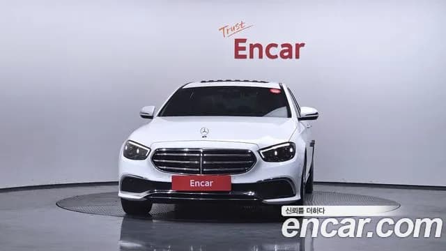 2021 Mercedes-Benz E-Class W213 E250 Exclusive Sold VIN JDJDJEJE383838282 – rear exterior 2021 Mercedes-Benz E-Class W213 E250 Exclusive Sold VIN JDJDJEJE383838282 – rear exterior