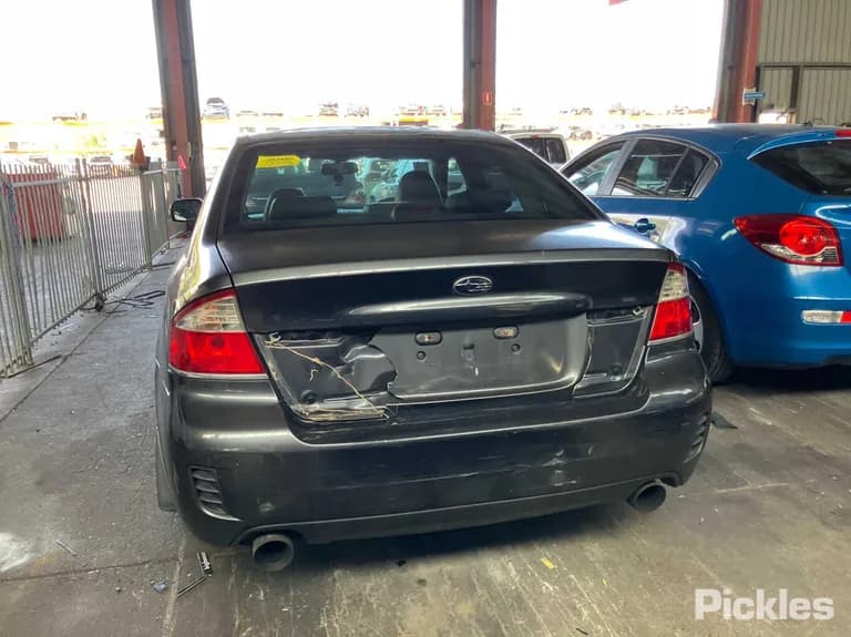 2007 Subaru Liberty Used VIN JF1BL9KL58G035469 – side profile 2007 Subaru Liberty Used VIN JF1BL9KL58G035469 – side profile