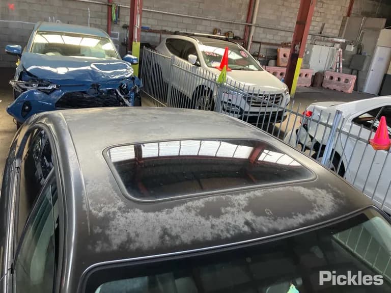 2007 Subaru Liberty Used VIN JF1BL9KL58G035469 – trunk area 2007 Subaru Liberty Used VIN JF1BL9KL58G035469 – trunk area