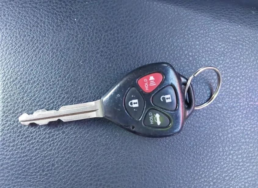 2013 TOYOTA Scion FR-S Used VIN JF1ZNAA16D2707822 – side profile 2013 TOYOTA Scion FR-S Used VIN JF1ZNAA16D2707822 – side profile