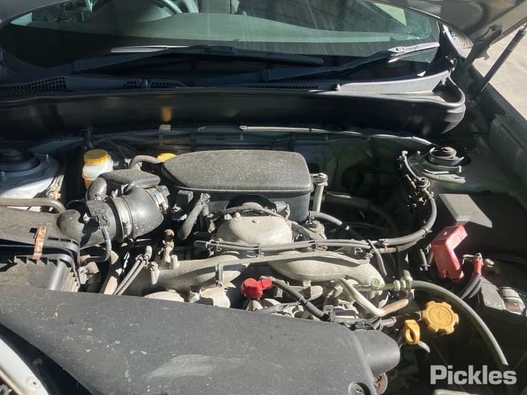 2009 Subaru Forester Used VIN JF2SH9KK4AG037258 – trunk area 2009 Subaru Forester Used VIN JF2SH9KK4AG037258 – trunk area