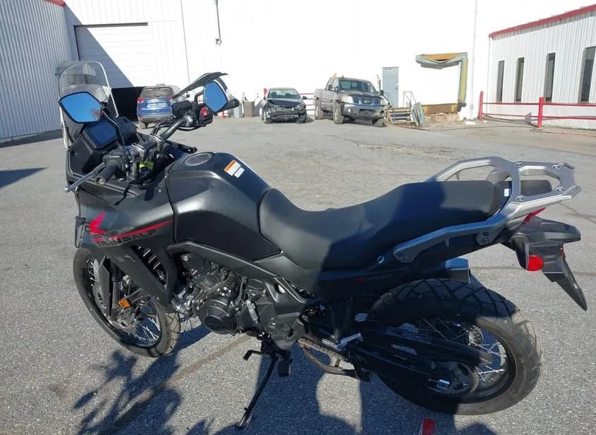 2024 HONDA Transalp Used VIN JH2RD1610RK102800 – exterior detail 2024 HONDA Transalp Used VIN JH2RD1610RK102800 – exterior detail