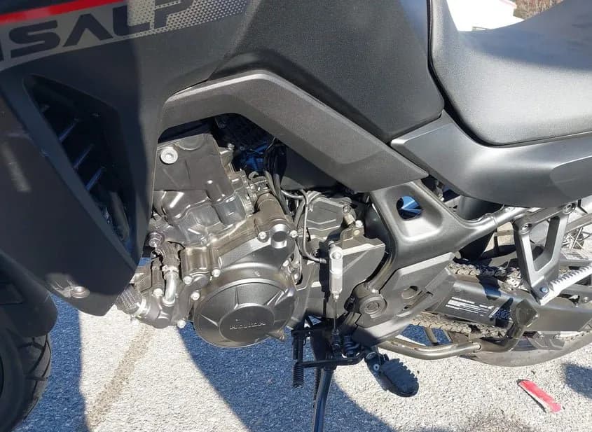 2024 HONDA Transalp Used VIN JH2RD1610RK102800 – photo 11 2024 HONDA Transalp Used VIN JH2RD1610RK102800 – photo 11