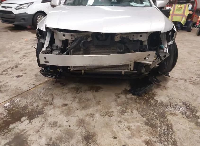 2011 ACURA TSX Used VIN JH4CU2F68BC015984 – engine bay 2011 ACURA TSX Used VIN JH4CU2F68BC015984 – engine bay