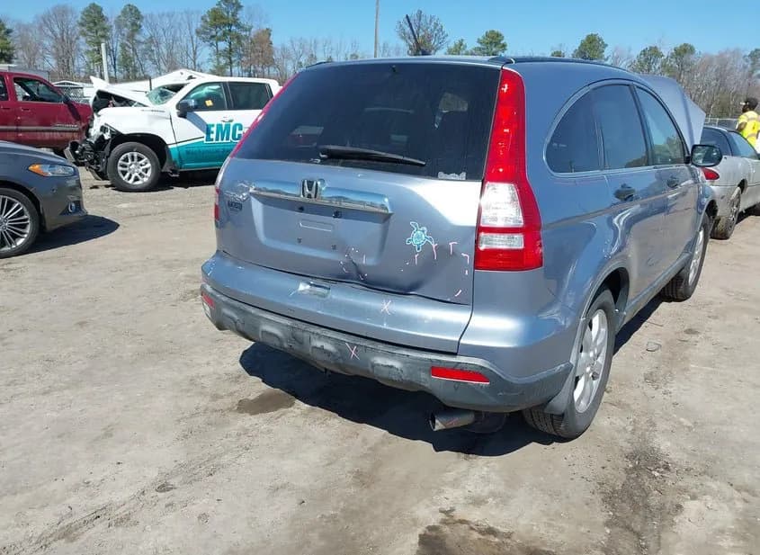 2007 HONDA CR-V Used VIN JHLRE48577C100222 – undercarriage 2007 HONDA CR-V Used VIN JHLRE48577C100222 – undercarriage