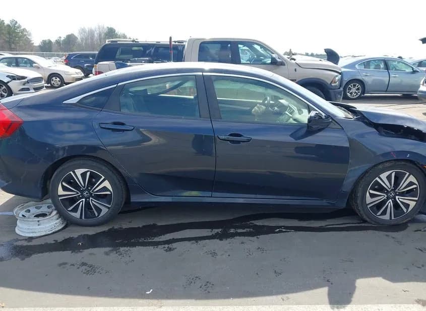 2018 HONDA Civic Used VIN JHMFC1F31JX007118 – front exterior 2018 HONDA Civic Used VIN JHMFC1F31JX007118 – front exterior