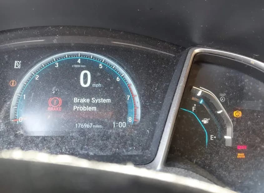 2018 HONDA Civic Used VIN JHMFC1F31JX007118 – rear exterior 2018 HONDA Civic Used VIN JHMFC1F31JX007118 – rear exterior