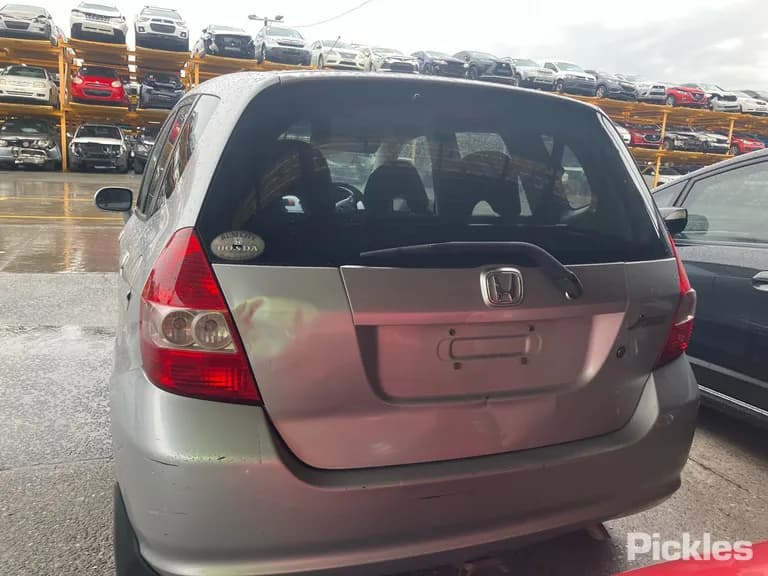 2003 Honda Jazz Used VIN JHMGD38503S205252 – dashboard 2003 Honda Jazz Used VIN JHMGD38503S205252 – dashboard