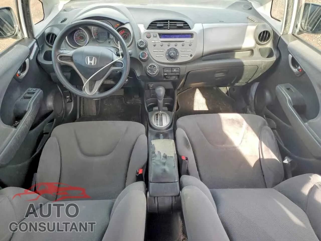 2009 HONDA FIT Damaged VIN JHMGE88239S067115 – undercarriage 2009 HONDA FIT Damaged VIN JHMGE88239S067115 – undercarriage