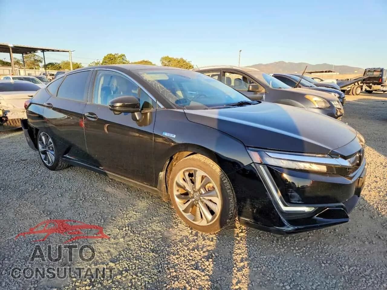 2018 HONDA CLARITY Damaged VIN JHMZC5F35JC004413 – dashboard 2018 HONDA CLARITY Damaged VIN JHMZC5F35JC004413 – dashboard