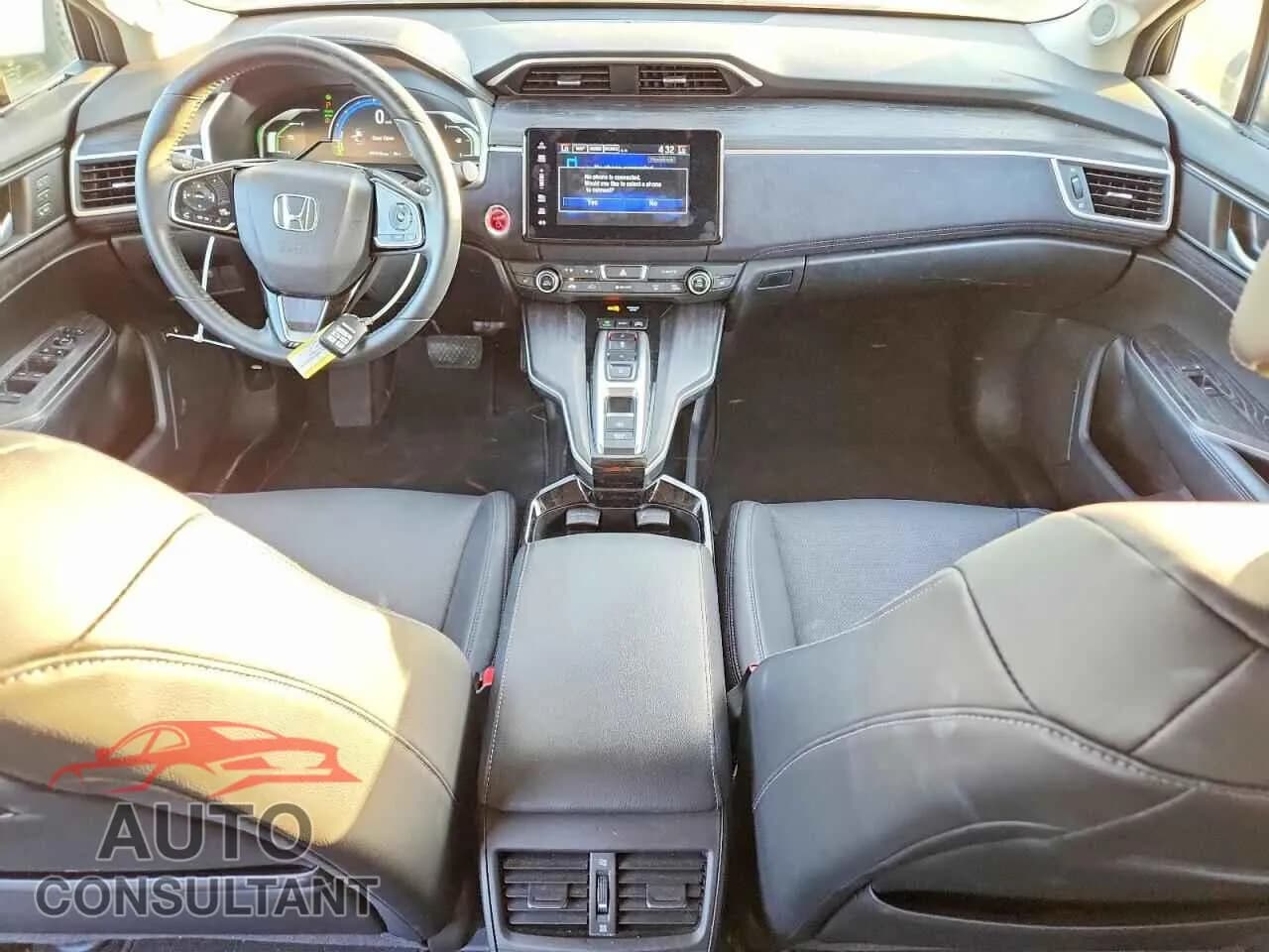 2018 HONDA CLARITY Damaged VIN JHMZC5F35JC004413 – undercarriage 2018 HONDA CLARITY Damaged VIN JHMZC5F35JC004413 – undercarriage