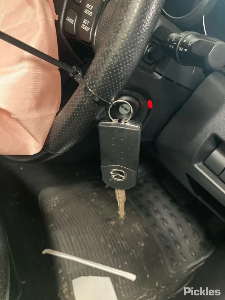 2008 Mazda 3 Used VIN JM0BK103200404691 – engine bay 2008 Mazda 3 Used VIN JM0BK103200404691 – engine bay