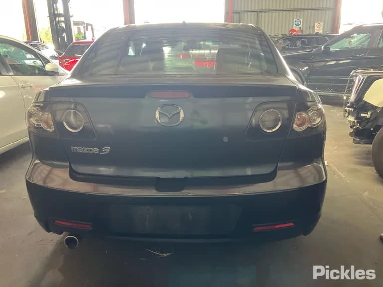 2008 Mazda 3 Used VIN JM0BK103200404691 – photo 20 2008 Mazda 3 Used VIN JM0BK103200404691 – photo 20