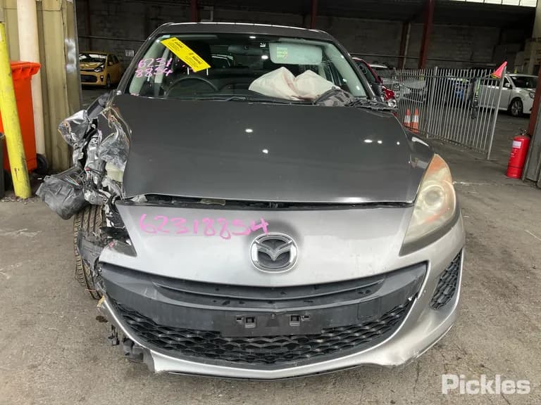 2012 Mazda 3 Used VIN JM0BL10F200334526 – rear exterior 2012 Mazda 3 Used VIN JM0BL10F200334526 – rear exterior