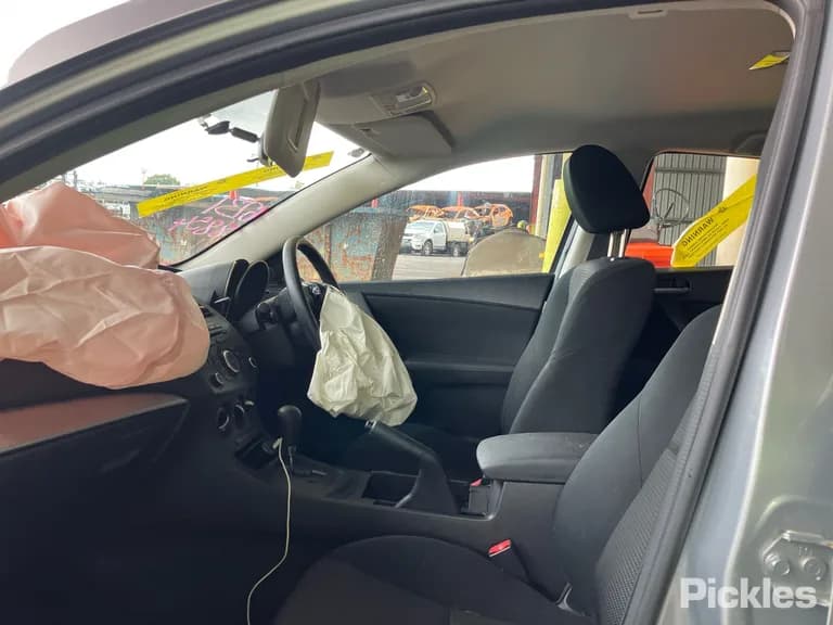 2012 Mazda 3 Used VIN JM0BL10F200334526 – side profile 2012 Mazda 3 Used VIN JM0BL10F200334526 – side profile
