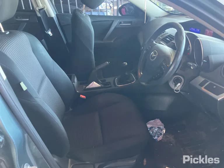 2012 Mazda 3 Used VIN JM0BL10F200337510 – photo 11 2012 Mazda 3 Used VIN JM0BL10F200337510 – photo 11