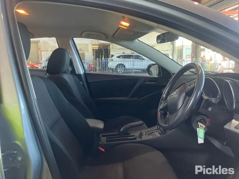 2013 Mazda 3 Used VIN JM0BL10F200378626 – photo 22 2013 Mazda 3 Used VIN JM0BL10F200378626 – photo 22