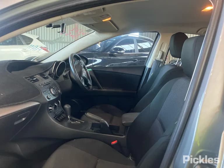 2013 Mazda 3 Used VIN JM0BL10F200378626 – photo 26 2013 Mazda 3 Used VIN JM0BL10F200378626 – photo 26