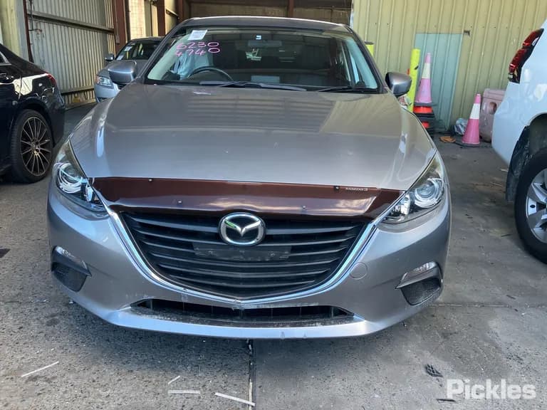 2014 Mazda 3 Used VIN JM0BM547810148566 – photo 18 2014 Mazda 3 Used VIN JM0BM547810148566 – photo 18