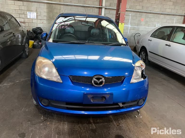 2006 Mazda 2 Used VIN JM0DY10Y270209873 – rear exterior 2006 Mazda 2 Used VIN JM0DY10Y270209873 – rear exterior