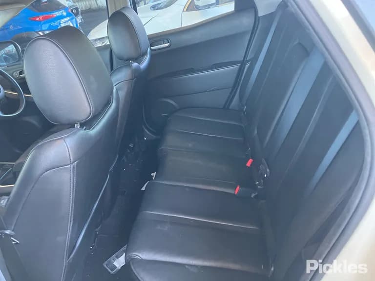 2008 Mazda CX-7 Used VIN JM0ER103190113948 – undercarriage 2008 Mazda CX-7 Used VIN JM0ER103190113948 – undercarriage