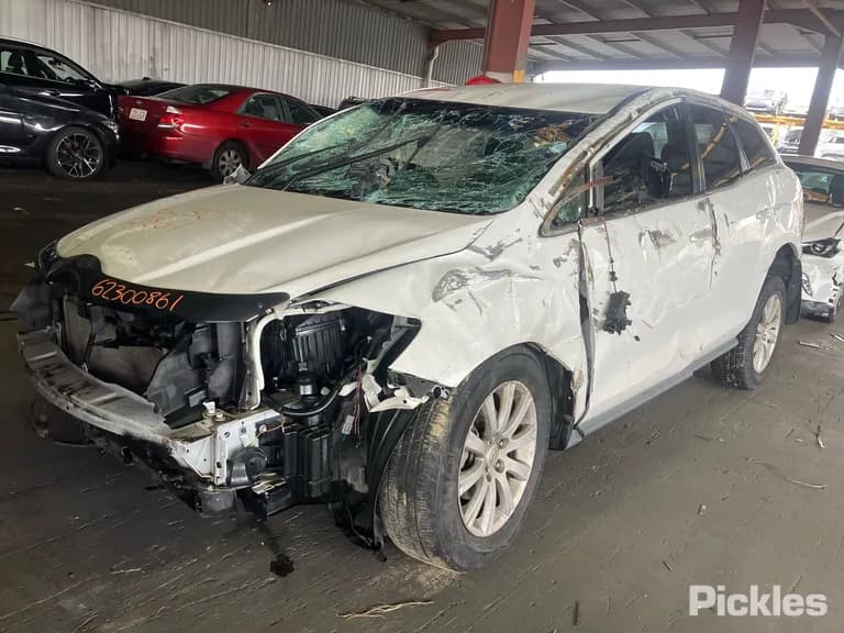 2011 Mazda CX-7 Used VIN JM0ER10L200235498 – exterior detail 2011 Mazda CX-7 Used VIN JM0ER10L200235498 – exterior detail