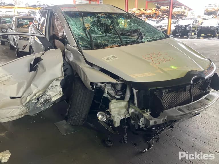 2011 Mazda CX-7 Used VIN JM0ER10L200235498 – undercarriage 2011 Mazda CX-7 Used VIN JM0ER10L200235498 – undercarriage